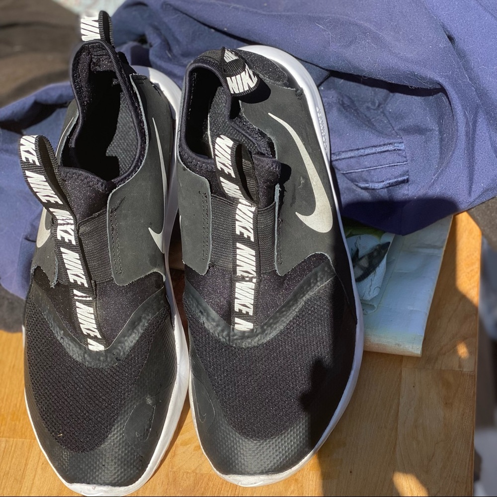 NIKE AD Comfort Slip-on Shoes Unisex